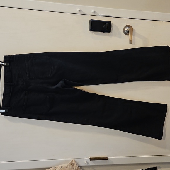 Wilfred Free Aritzia Two-Step High Rise Black Flared Jeans 8 - Picture 9 of 12